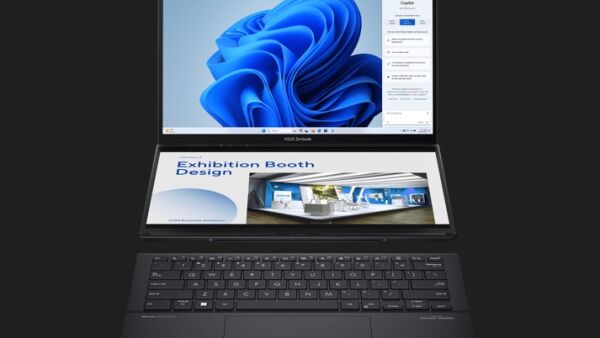 Twee volledige beeldschermen in één laptop