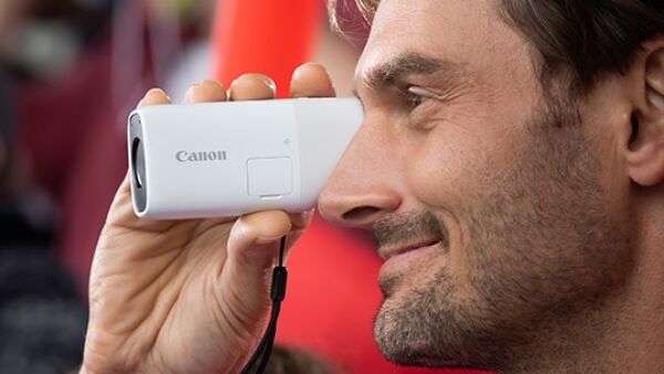 Canon lanceert de PowerShot ZOOM en de Speedlite EL-1