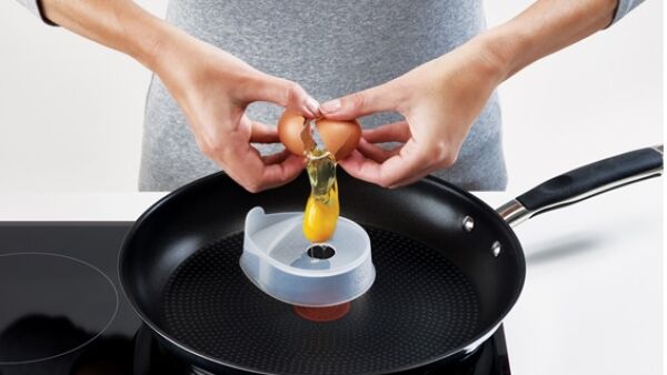 Joseph Joseph brengt pocheren en bakken samen met Froach Pods!