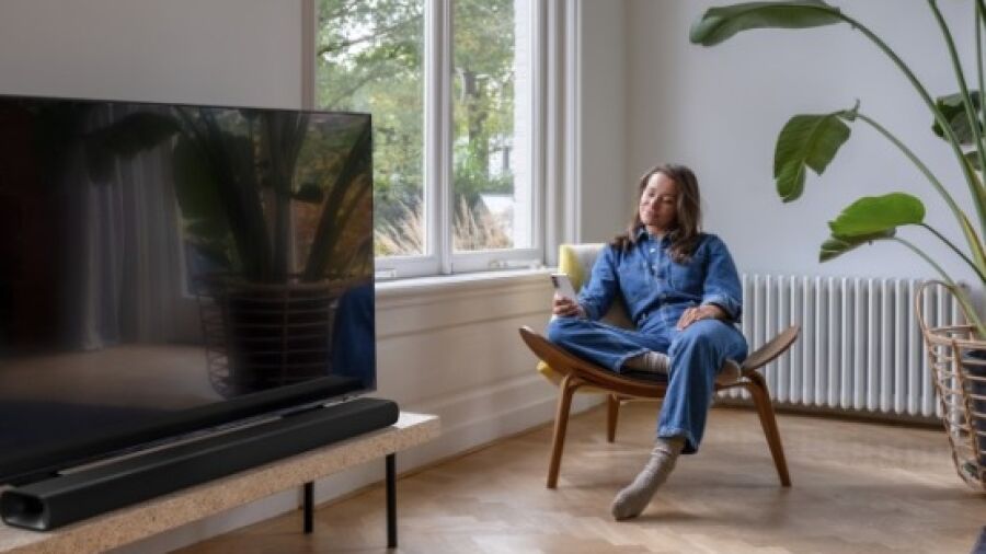 Maak van je woonkamer een bioscoop met de nieuwe Harman Kardon Enchant-serie