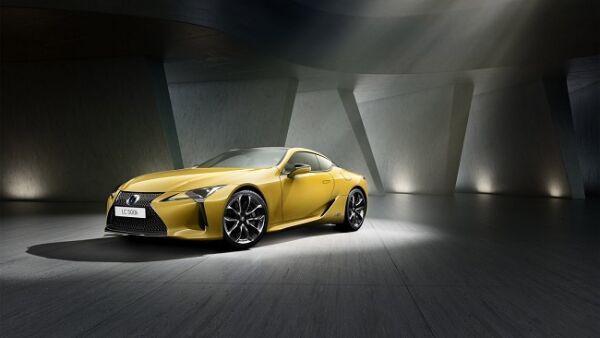 Lexus presenteert betoverende nieuwe versie van LC