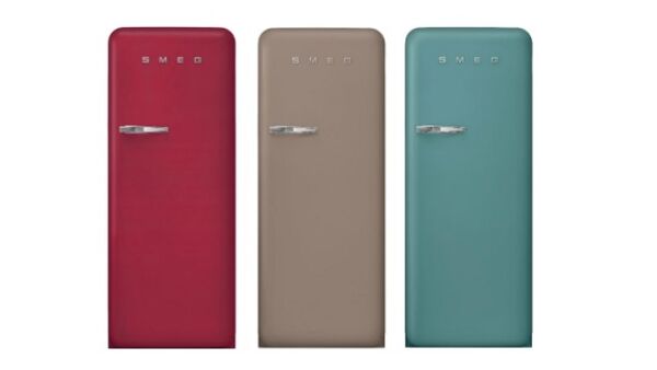 Smeg presenteert de iconische FAB28 en FAB32 koelkasten in een nieuw stijlvol design