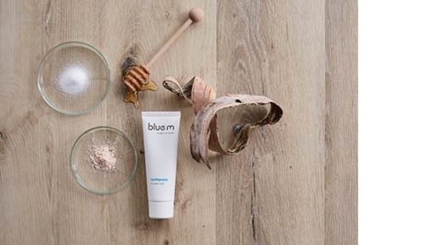 Honing in je tandpasta? Daar krijg je toch juist gaatjes van…?!