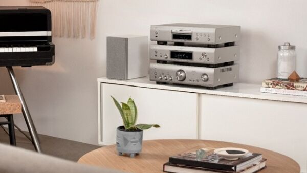 Denon 800NE-serie brengt audiokwaliteit voor een betaalbare prijs