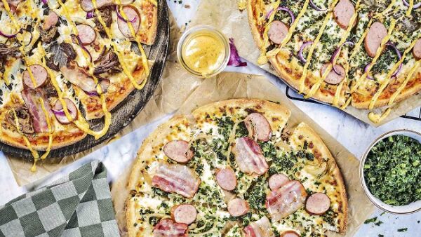 Pizza met boerenkool & rookworst