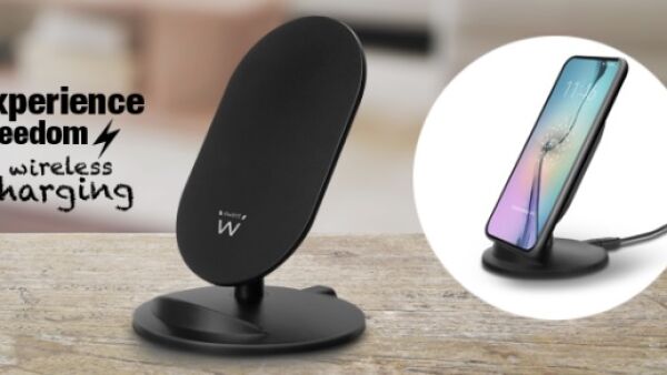 Smartphonehouder en draadloze lader in één!