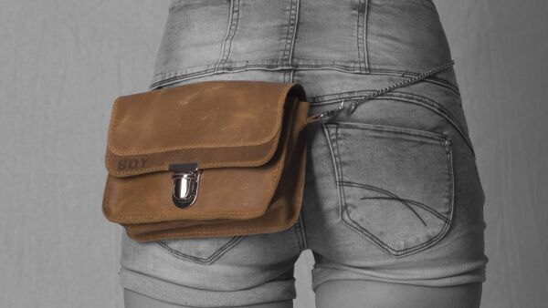 Multifunctionele en modieuze jeans clutches