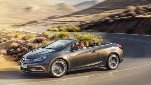 Nieuwe Opel Cascada atletische en elegante cabriolet
