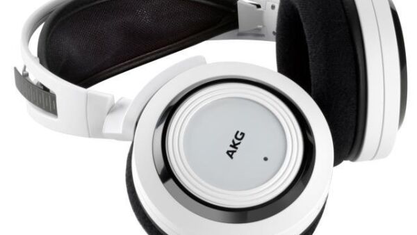 Nieuwe AKG K935 draadloze hoofdtelefoon biedt hoge geluidskwaliteit en draagcomfort