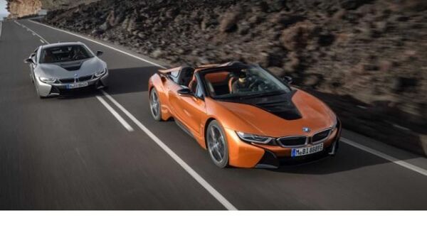 De nieuwe BMW i8 Roadster en nieuwe BMW i8 Coupe