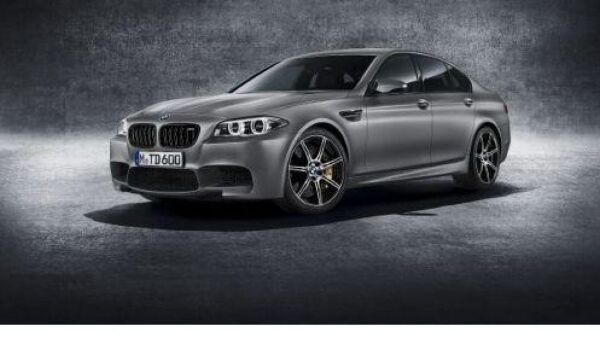 Gelimiteerde 600 pk í¢äåñ30 Jahre M5í¢äå sterkste BMW ooit.