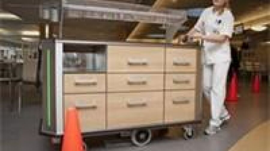 Broodserveerwagens bieden ziekenhuispatiínten voeding íæ la minute