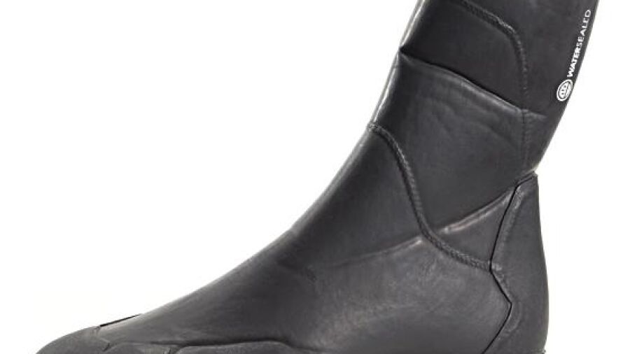 Waterdichte en koudebestendige laars, vervaardigd met nieuwe technologie