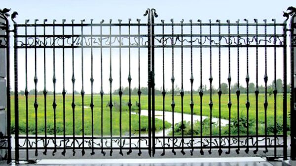 Inspirerende creaties verlaten ambachtelijke smidse van Rein Tupker