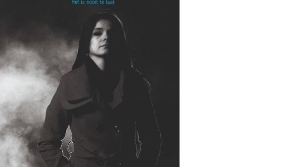 Esther van der Ham schrijft derde pakkende roman en praktische boekplanner