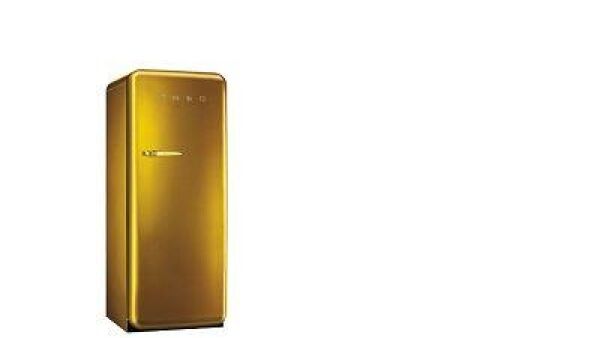 Smeg FAB28 í¢äåìSwarovski Goldí¢äåä¢: een juweel van een koelkast