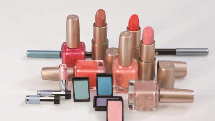 Nieuwe kleuren John van G lente/zomer 2013