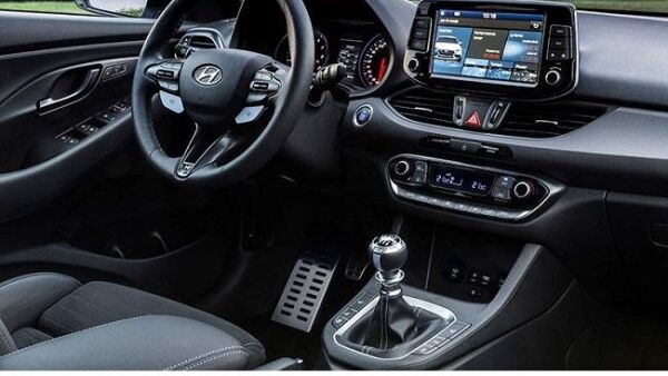 De nieuwe Hyundai i30 N uitzonderlijk veel rijplezier voor iedereen