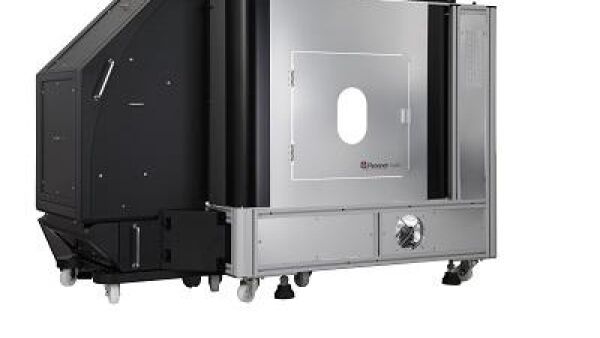 Minifotostudio laat e-tailers kennismaken met de PackshotCreator-serie