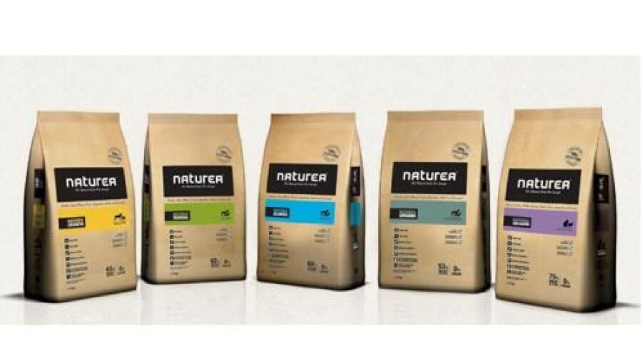 100% natuurlijke, graan- en glutenvrije honden- en kattenvoeding