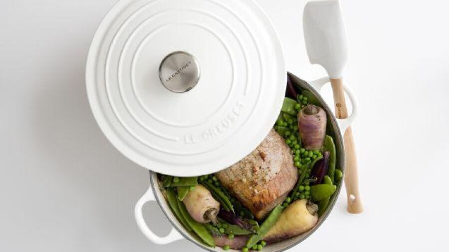 Le Creuset brengt assortiment in drie matte kleuren