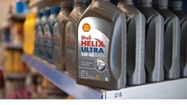 Shell helpt automobilisten deze zomer op weg met vernieuwde Shell Helix Ultra motoroliín