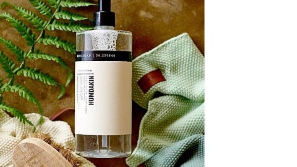 Het huis schoonmaken vervelend? Niet met de stijlvolle schoonmakers van Woonathome