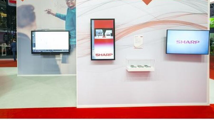 Sharp voorziet professionele displays van PC-module