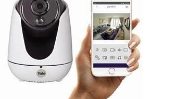 Blijf thuis terwijl je weggaat Yale introduceert een nieuwe serie WiFi camera s