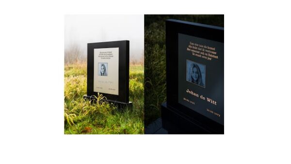 Eerste verlichte grafmonument zorgt voor troostend licht op donker kerkhof