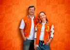 Jumbo trapt voetbalvoorpret af met uniek Juichjack en speciaal nummer Snollebollekes