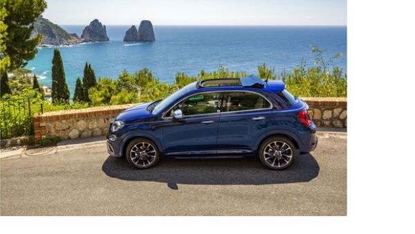 Met nieuwe 500X Hybrid sluit Fiat tijdperk volledige verbrandingsmotor af