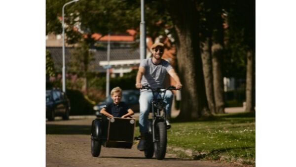 E-bike merk Phatfour brengt zijspan op de markt