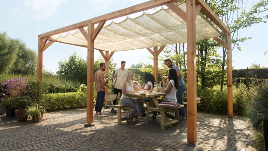 Schaduwpergola van douglashout met harmonicadoek