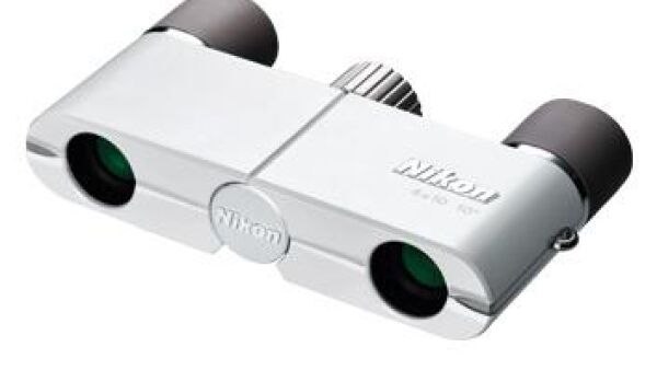 Nikon 4x10DCF verrekijker: Nu ook verkrijgbaak in het wit