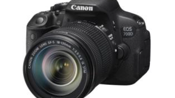 Canon introduceert de EOS 700D en EOS 100D