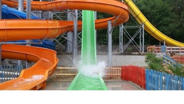 Aquaventura eerste outdoor slidepark van Nederland