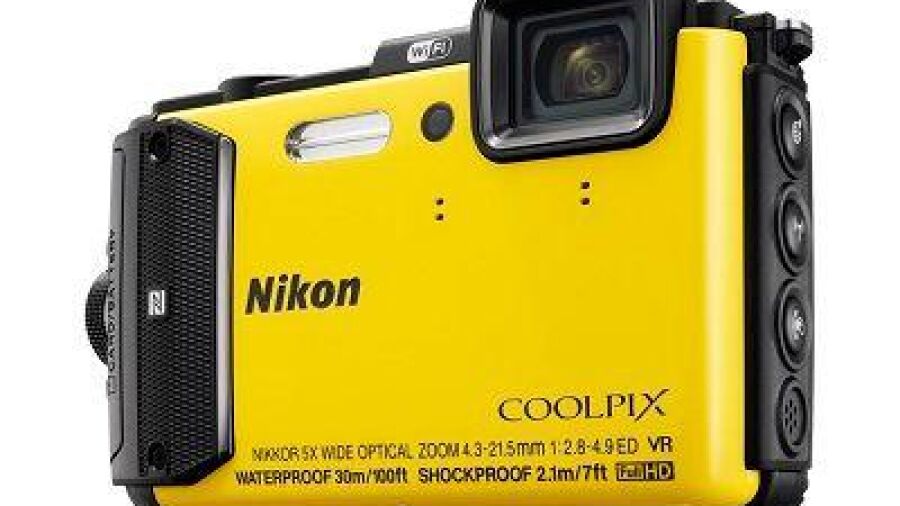 Duik diep en klim hoog met de nieuwe avontuurlijke COOLPIX-camera’s