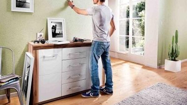 Detector van Bosch detecteert metaal en elektriciteitskabels binnen een paar seconden