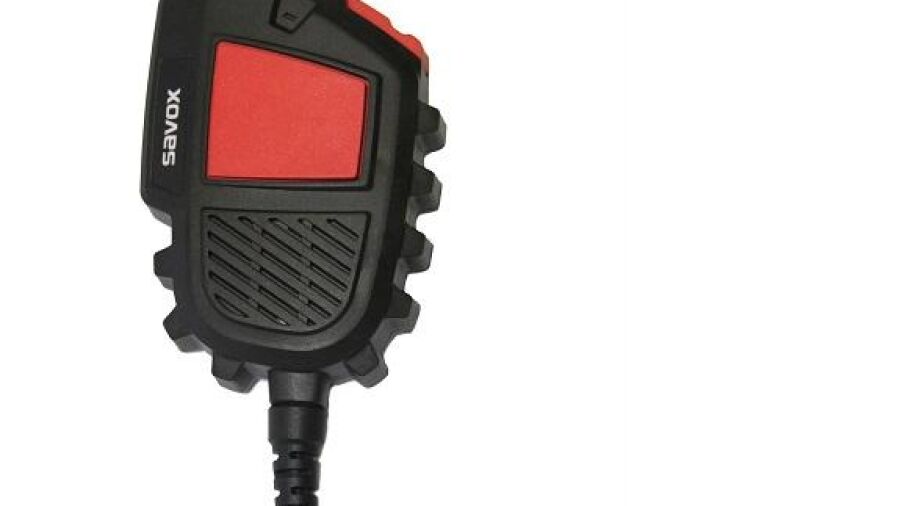 Vernieuwde remote speaker microphone van Savox nu met IP 67 classificatie