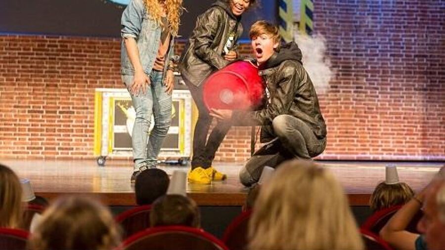 Spectaculaire en interactieve familieshow Checkpoint Theater