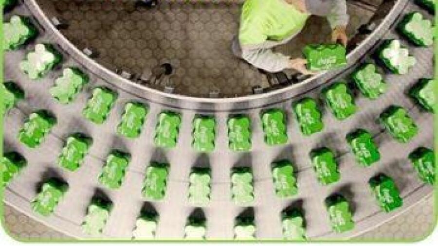 Eerste Nederlandse Coca-Cola life blikjes rollen van de band