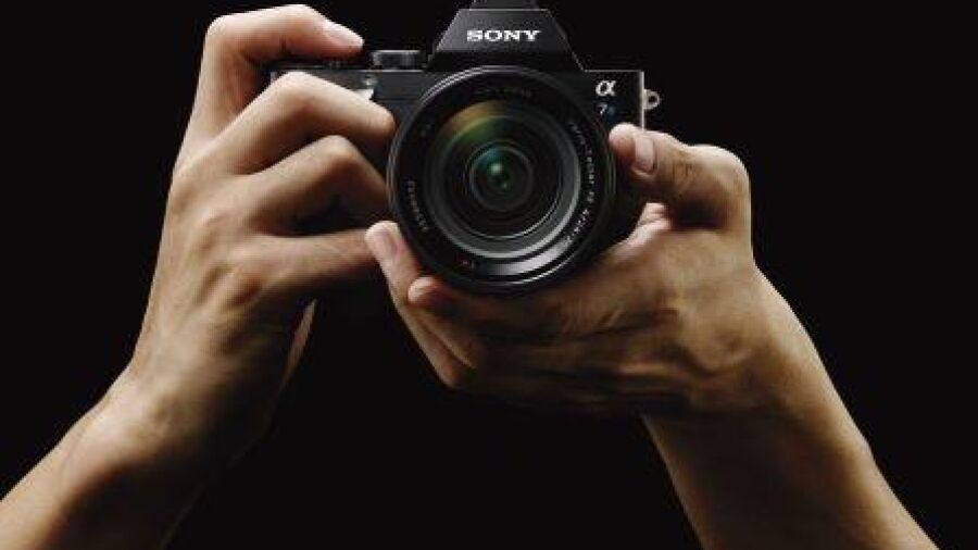 Nieuwe Sony Alpha 7s biedt uitzonderlijk hoge lichtgevoeligheid en zeer detailrijke 4K-video beeldkwaliteit