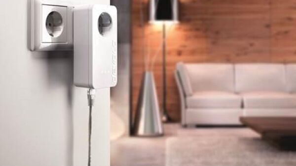 Twee nieuwe, supersnelle Powerline-adapters voor internetten via het stroomnetwerk