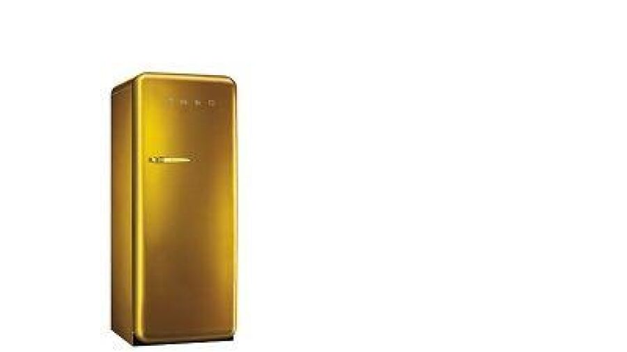 Smeg FAB28 í¢äåìSwarovski Goldí¢äåä¢: een juweel van een koelkast