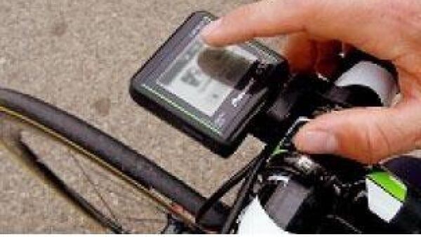 Nieuw pedaalmonitoringsysteem en fietscomputer van Pioneer