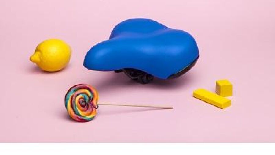 Nieuw gekleurde fietszadels voor de urban lifestyle