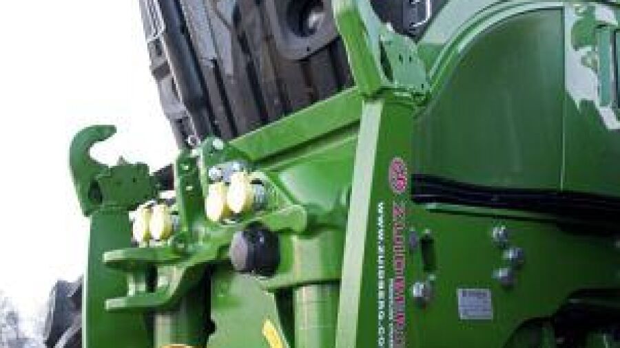 Compleet nieuw design Zuidberg-fronthef voor John Deere 6R-serie (4- en 6-cilinder).