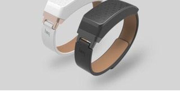 Revolutionaire armband die aanraking op afstand mogelijk maakt