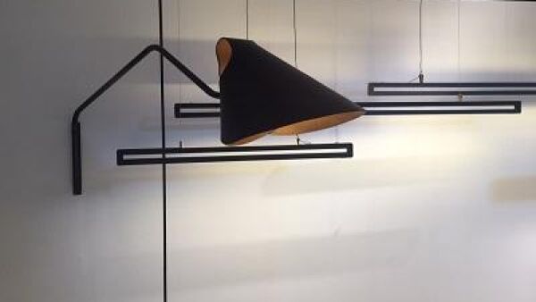 Framed up-down: sterk staaltje lichtdesign